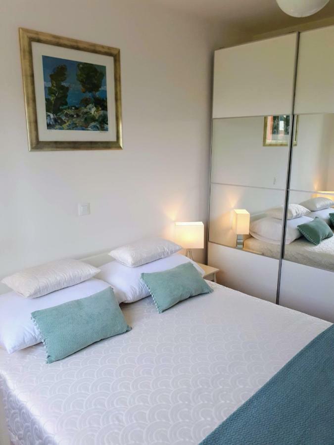 Apartment Eni With Garage Parking Сплит Екстериор снимка